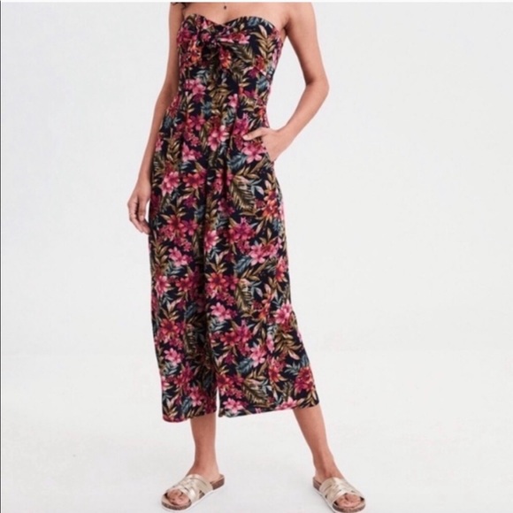 American Eagle Floral Jumpsuit - Picture 1 of 10